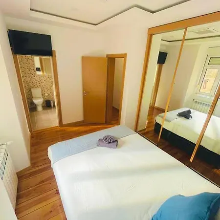 Appartement 67 Amazing Family Flat In Great Location Center