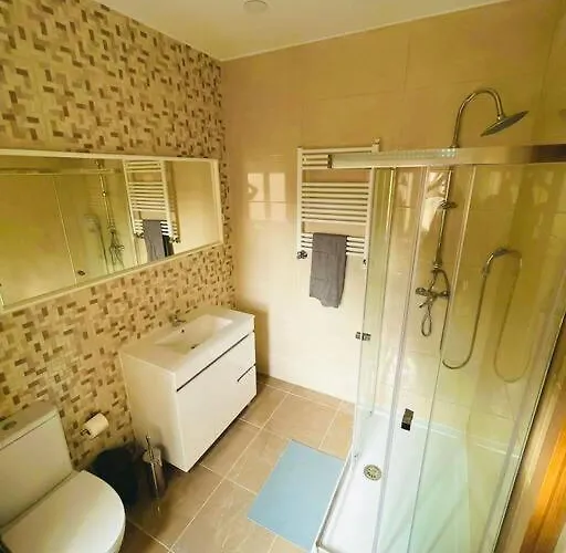 67 Amazing Family Flat In Great Location Center דירה